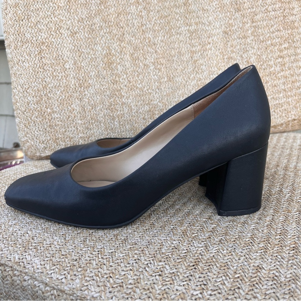 Naturalizer Black Block Heel Pumps size 8 - Picture 3 of 9